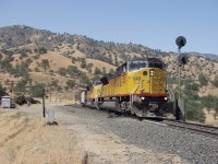 UPRR SD90AC locos on Tehachapi loop.